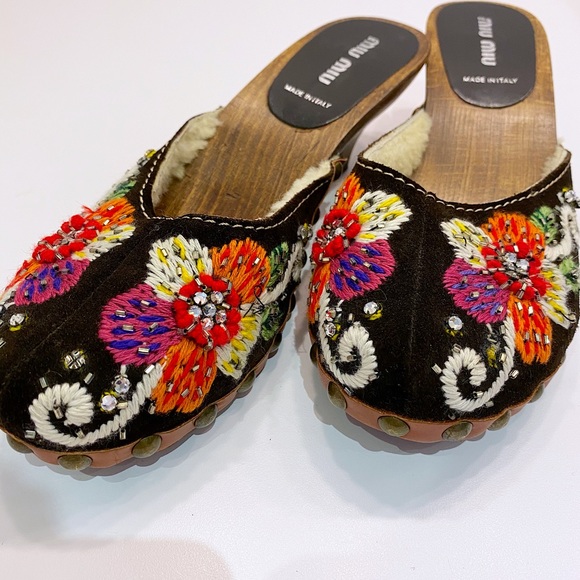 Miu Miu Wood Embroidered Clogs - 36 - Picture 7 of 11